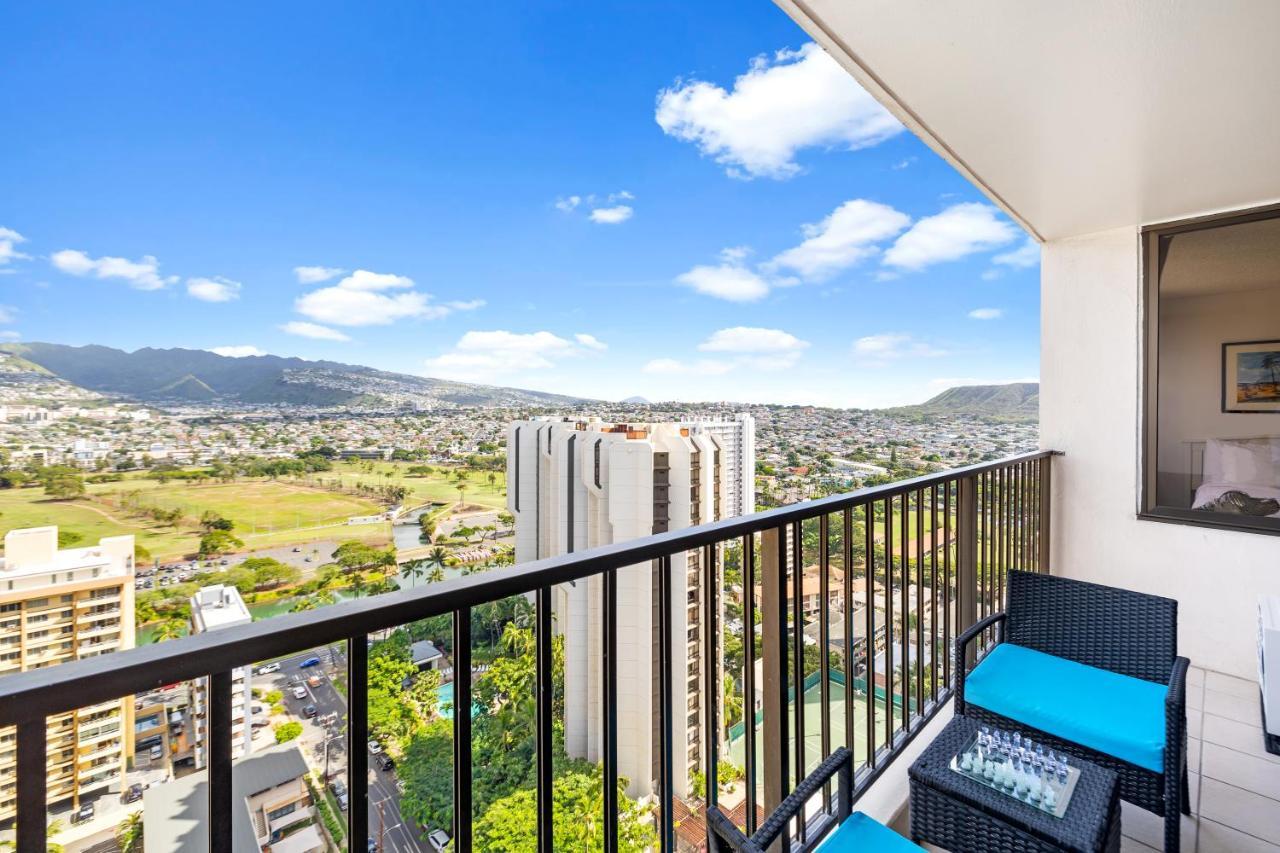 Tropical Bliss, Mountain View Condo Near Waikiki Beach With Free Parking Honolulu Exterior foto